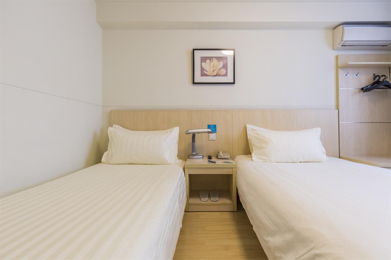 Jinjiang Inn Shanghai International Tourism Area Xiupu Road Екстер'єр фото