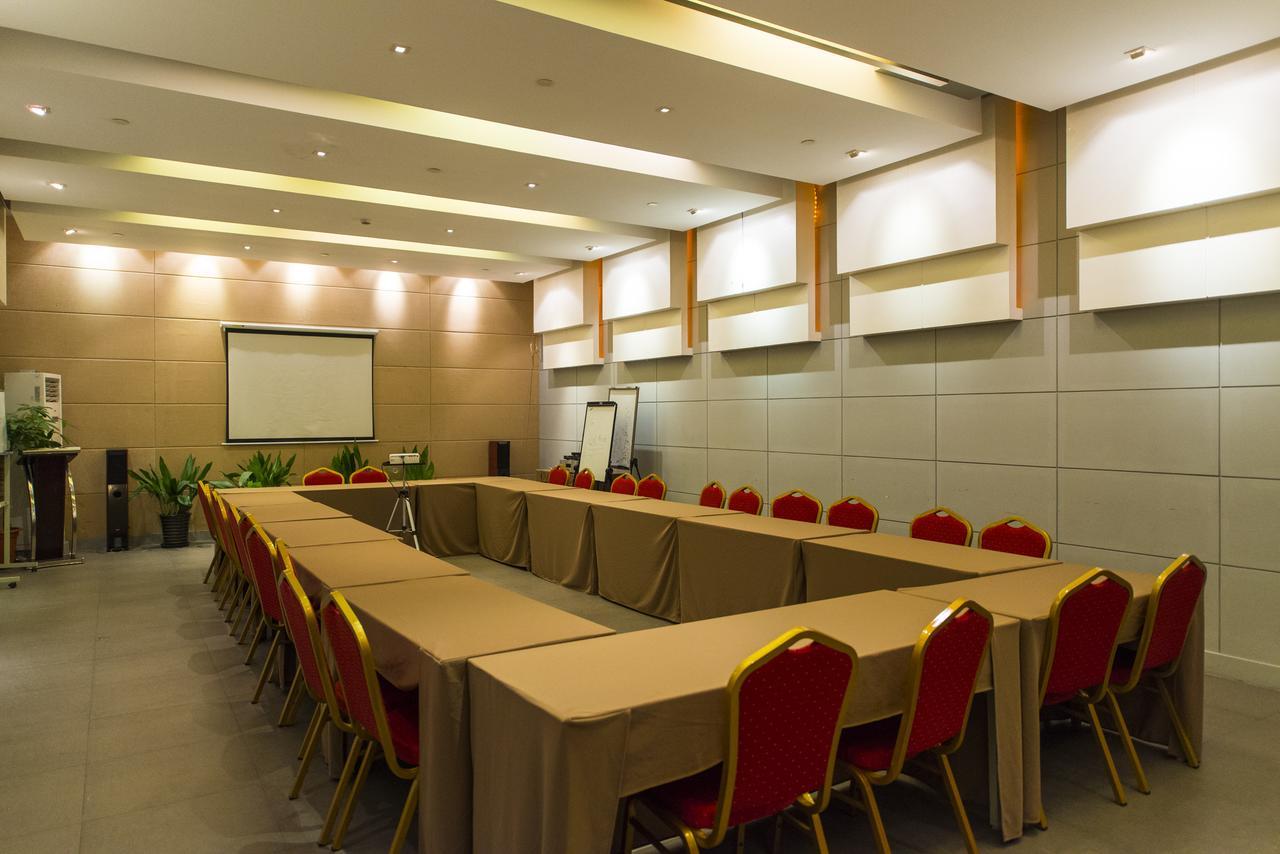 Jinjiang Inn Shanghai International Tourism Area Xiupu Road Екстер'єр фото